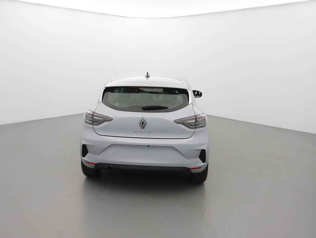 69859_p51 - RENAULT - CLIO - 2025 - photo 4