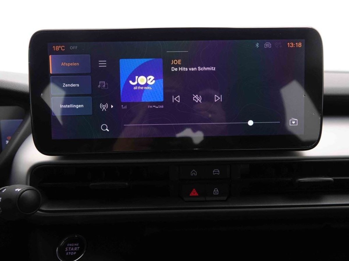 357174_p2 - JEEP - AVENGER - 2025 - photo 10