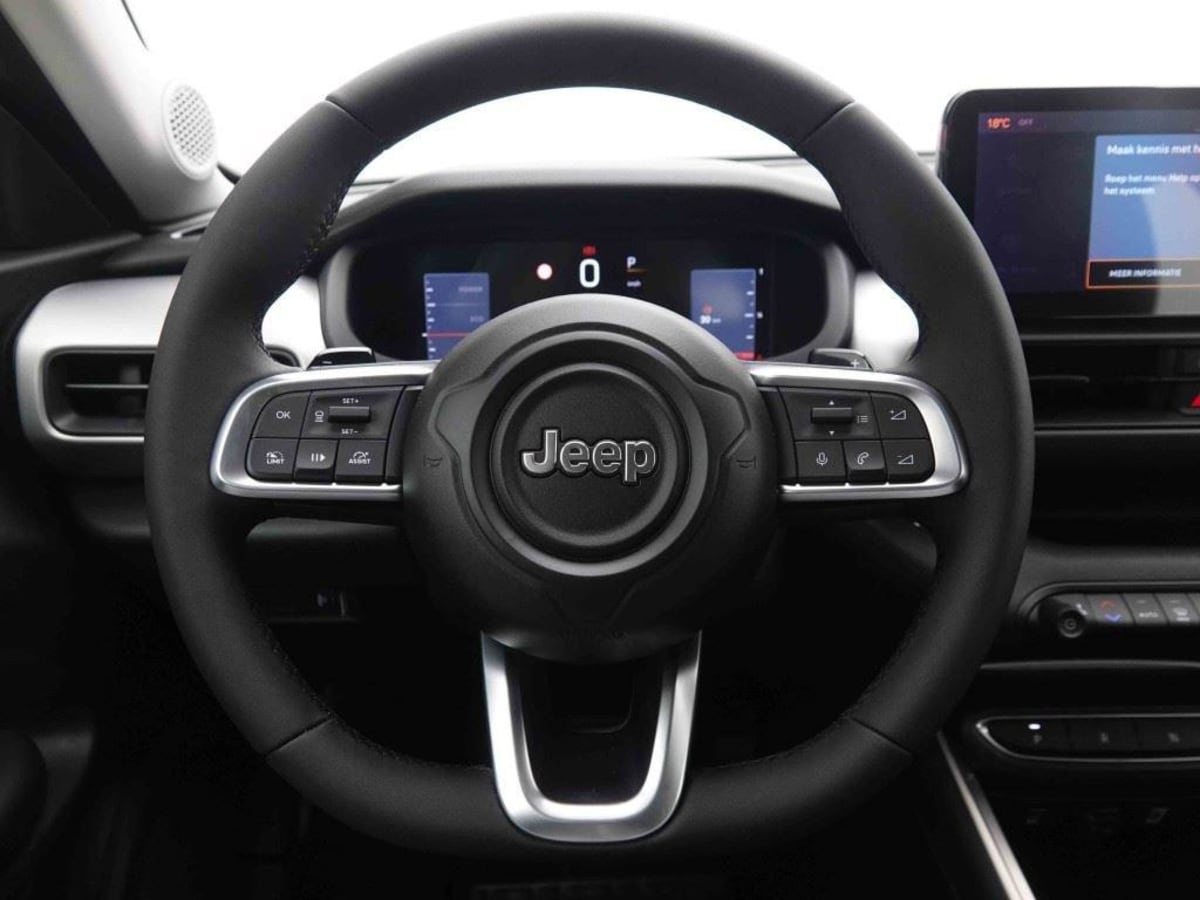 357174_p2 - JEEP - AVENGER - 2025 - photo 9