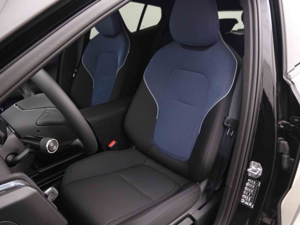 356070_p2 - VOLVO - EX30 - 2025 - photo 7