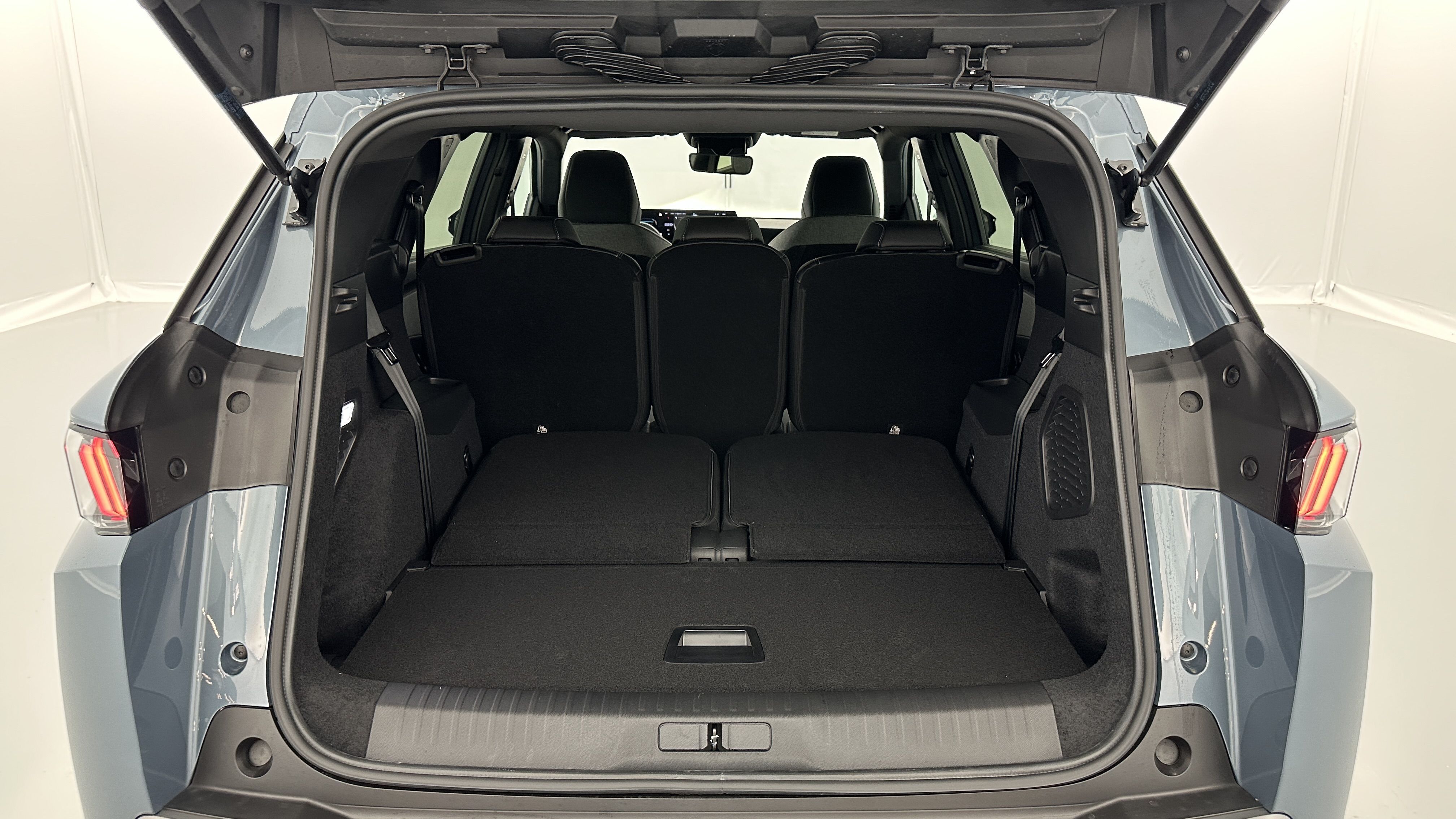 GLI00008315_p53 - PEUGEOT - 5008 - 2025 - photo 10