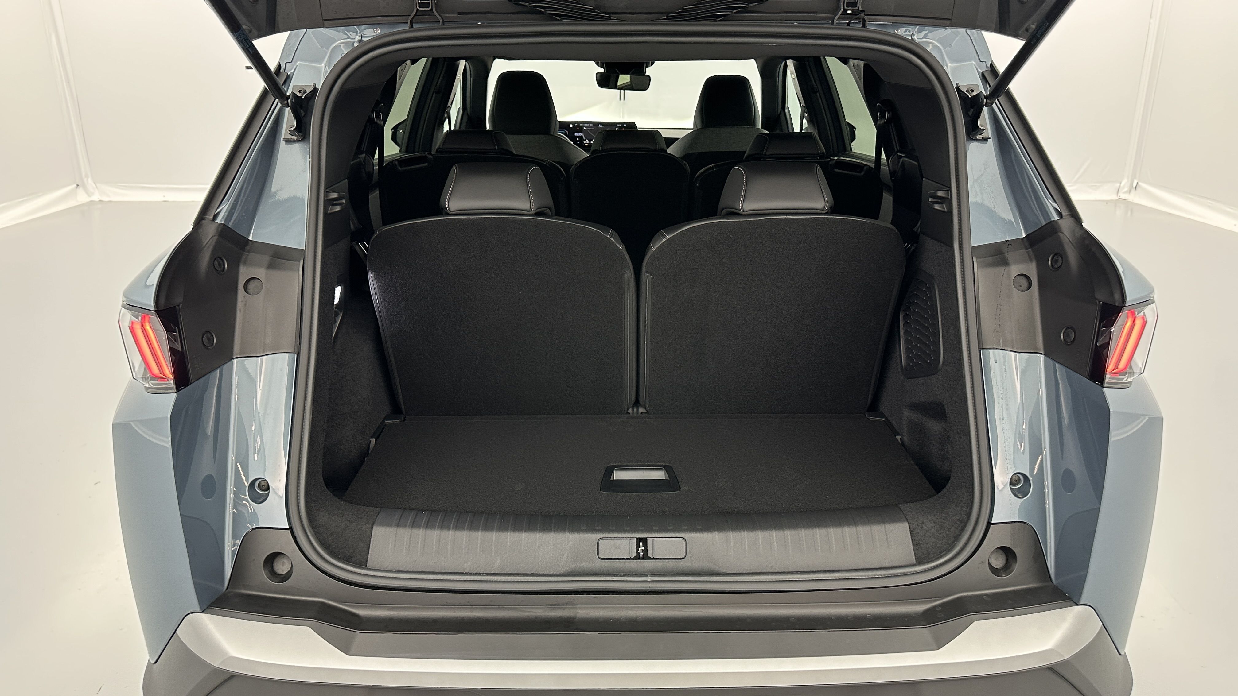 GLI00008315_p53 - PEUGEOT - 5008 - 2025 - photo 11