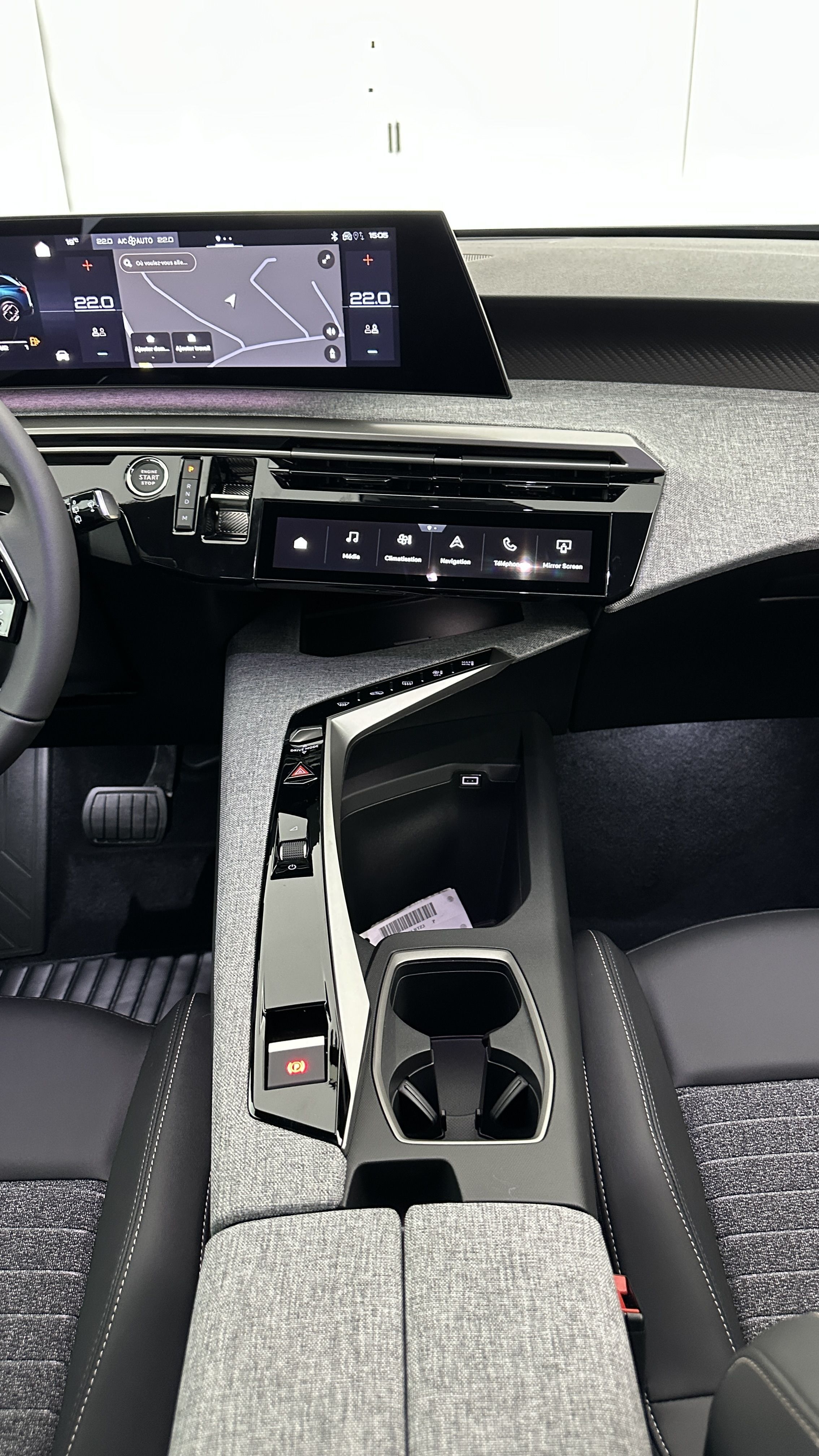 GLI00008315_p53 - PEUGEOT - 5008 - 2025 - photo 17