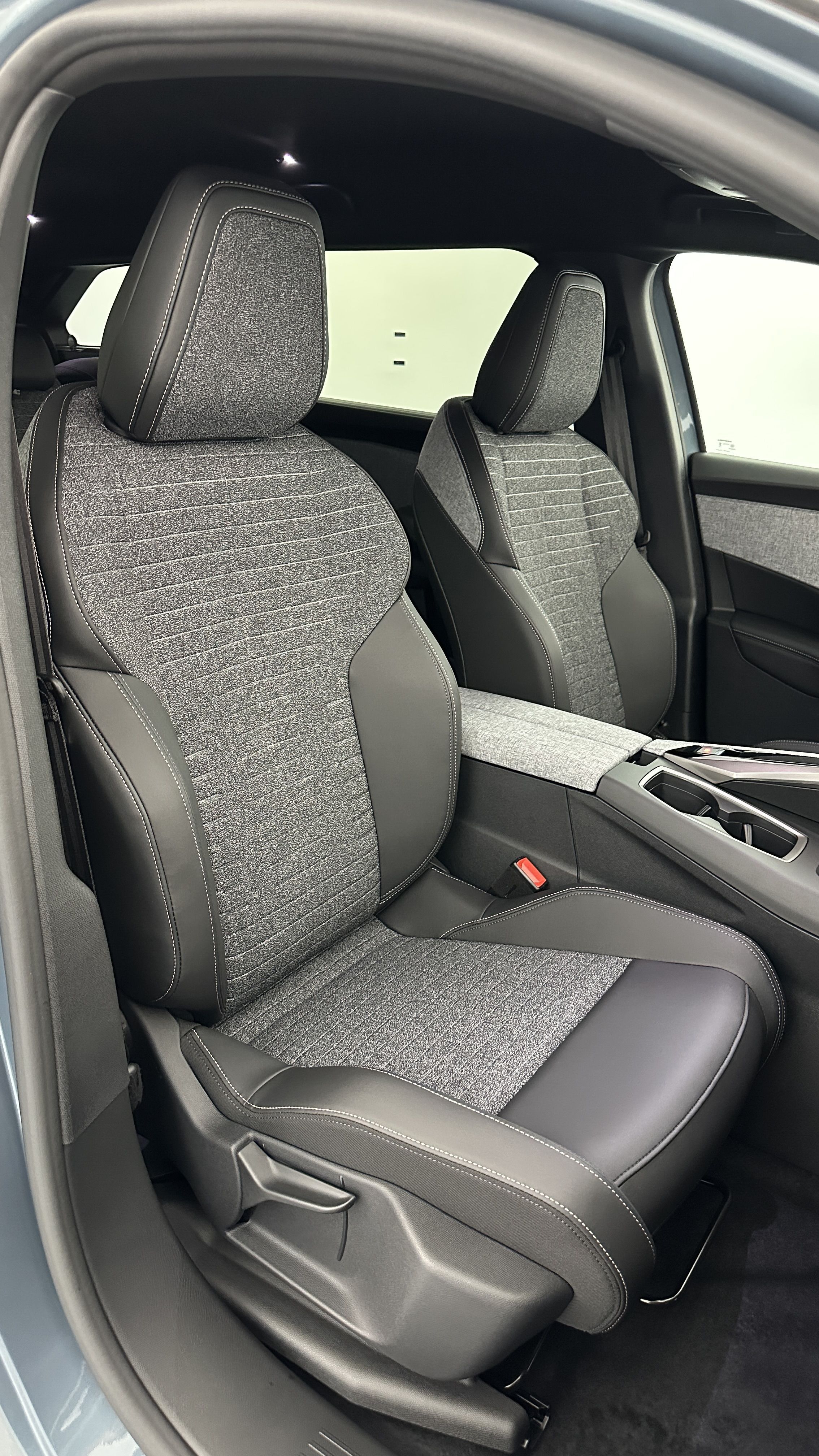 GLI00008315_p53 - PEUGEOT - 5008 - 2025 - photo 19