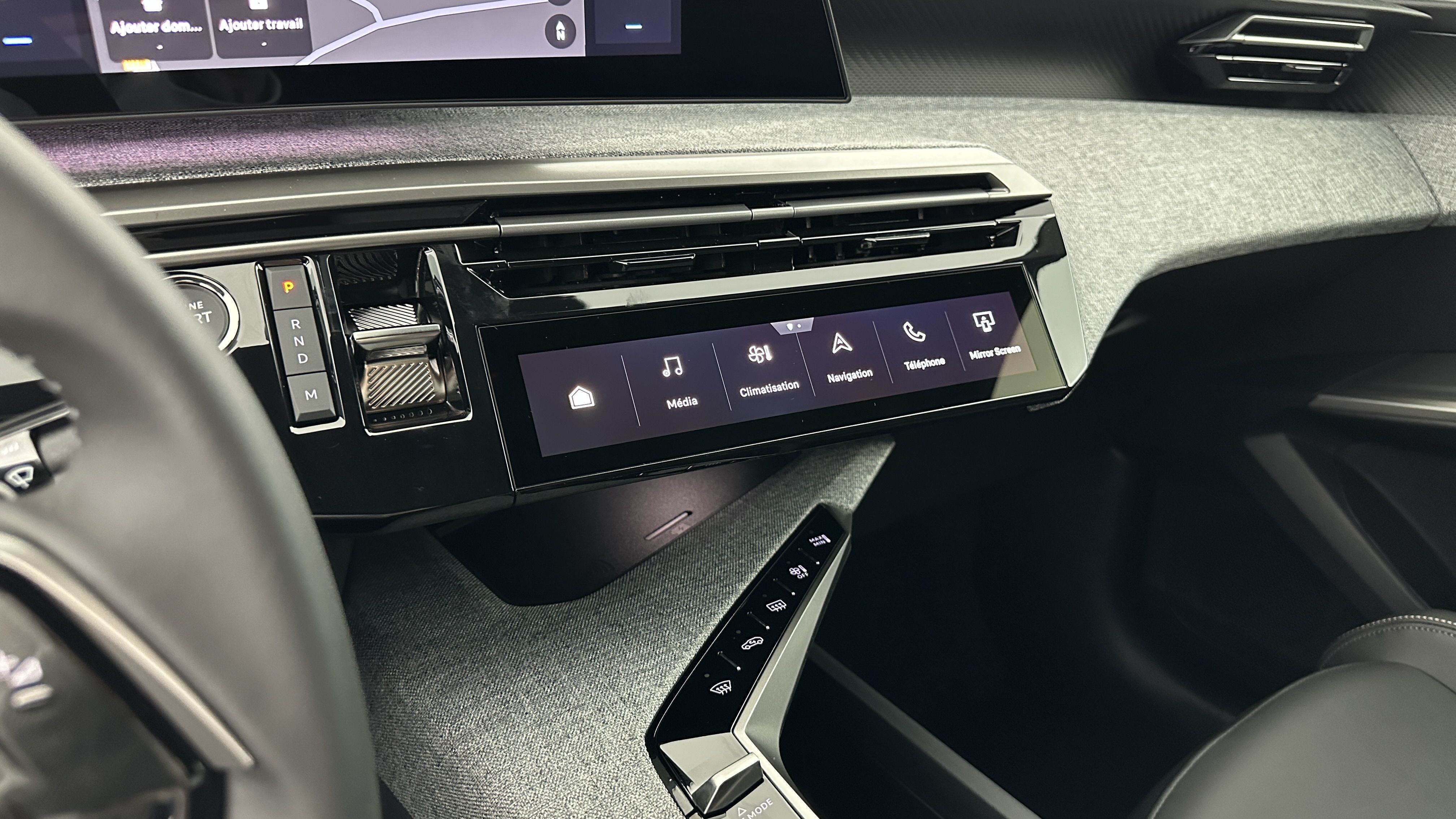 GLI00008315_p53 - PEUGEOT - 5008 - 2025 - photo 23