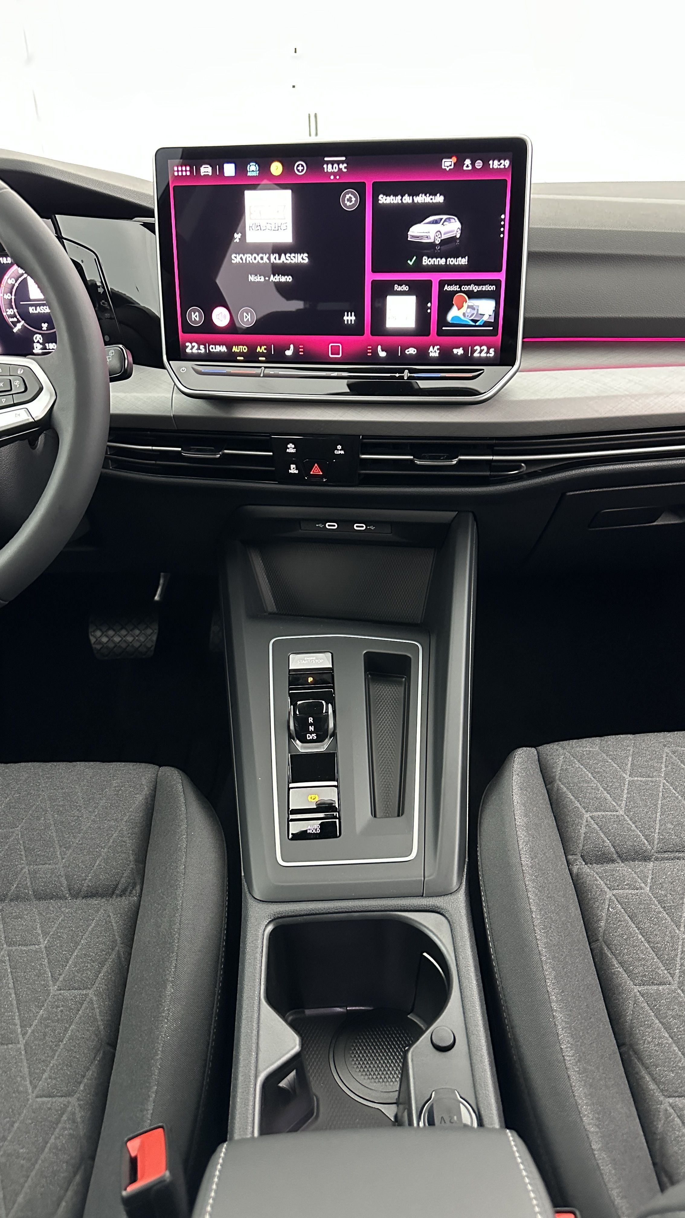 GLI00001757_p53 - VOLKSWAGEN - GOLF - 2025 - photo 16