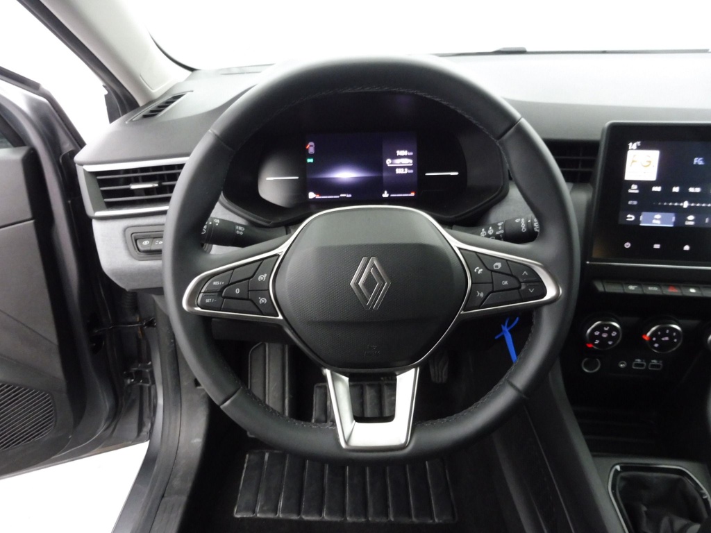 71379_p51 - RENAULT - CLIO - 2025 - photo 14