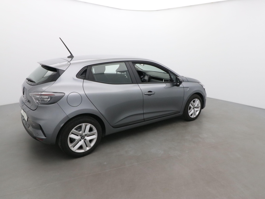 71383_p51 - RENAULT - CLIO - 2025 - photo 4
