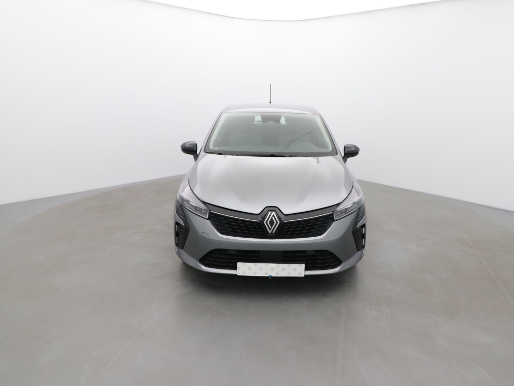 71383_p51 - RENAULT - CLIO - 2025 - photo 5