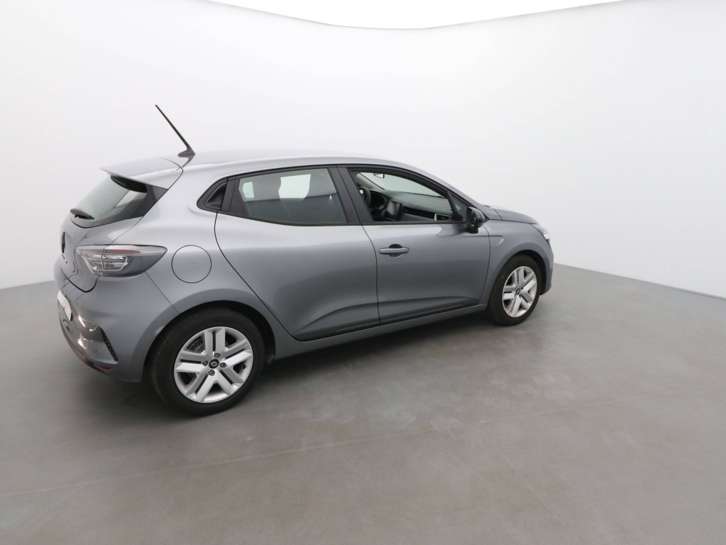 71387_p51 - RENAULT - CLIO - 2025 - photo 4