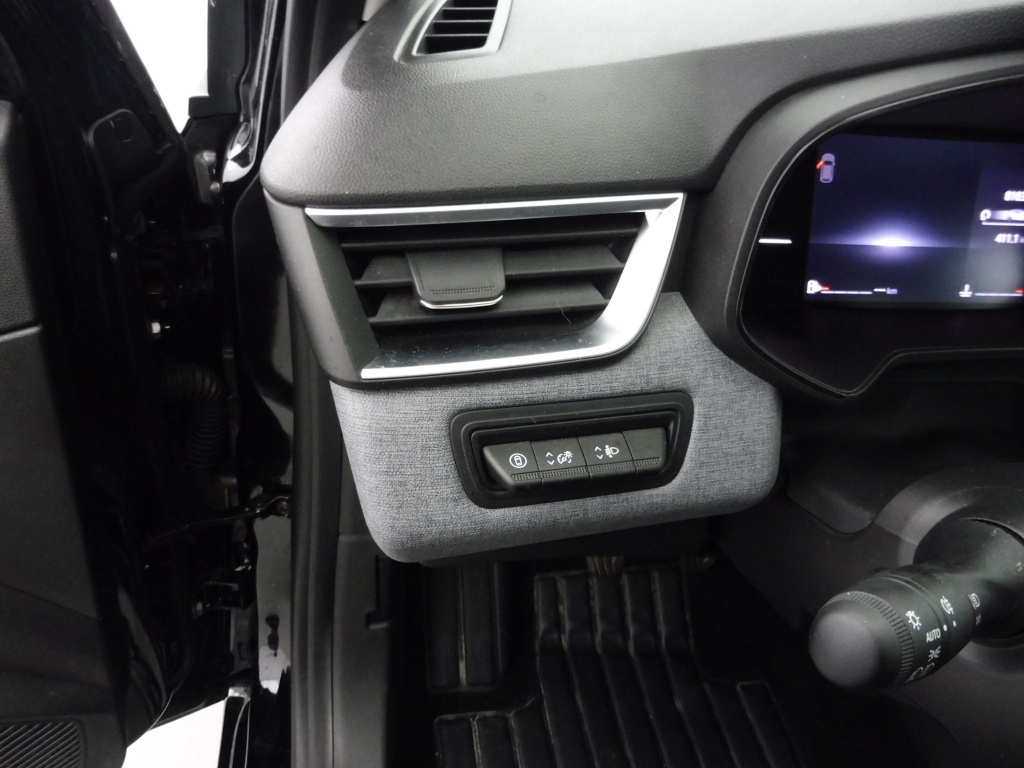 72474_p51 - RENAULT - CLIO - 2025 - photo 8