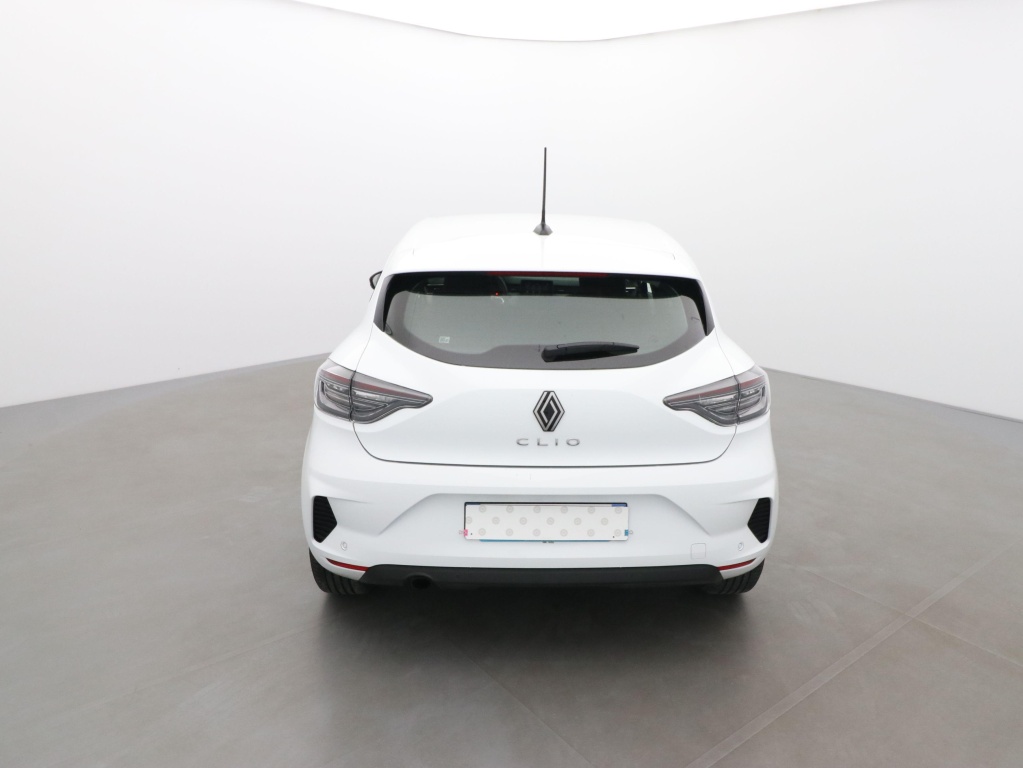 72531_p51 - RENAULT - CLIO - 2025 - photo 3