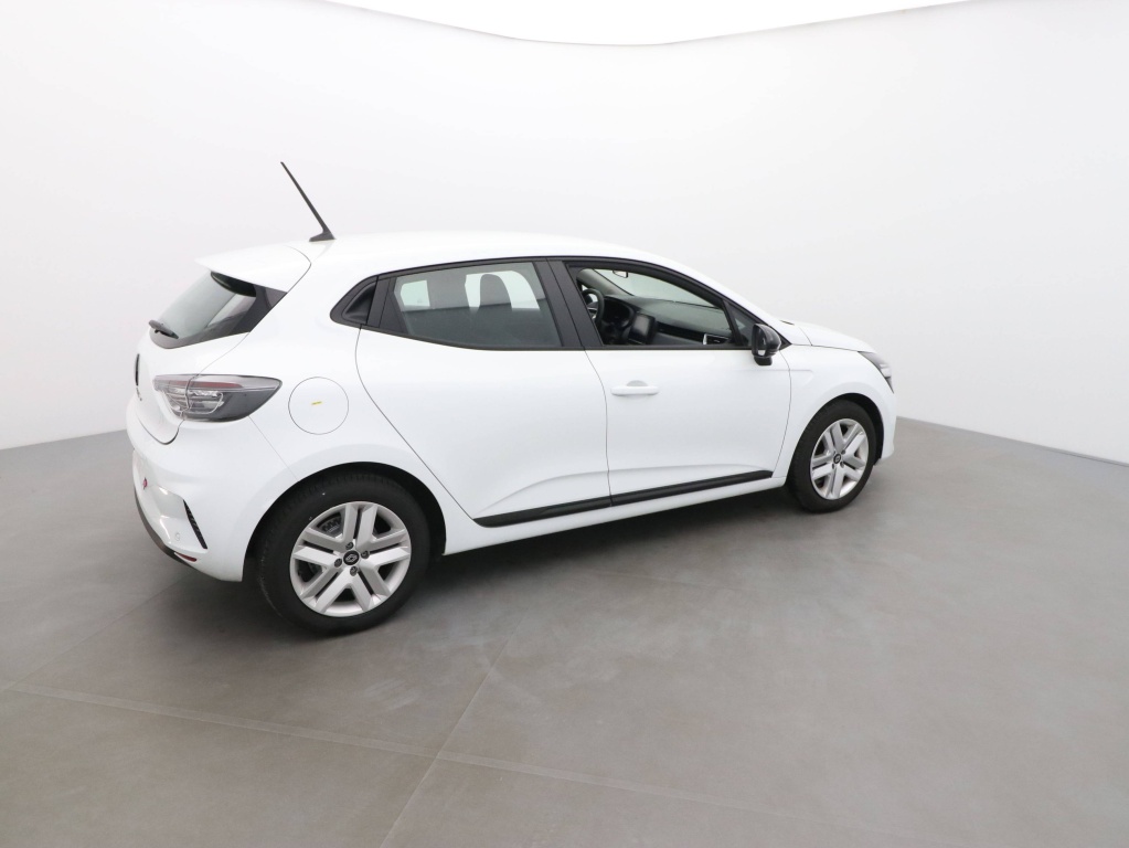 72542_p51 - RENAULT - CLIO - 2025 - photo 4