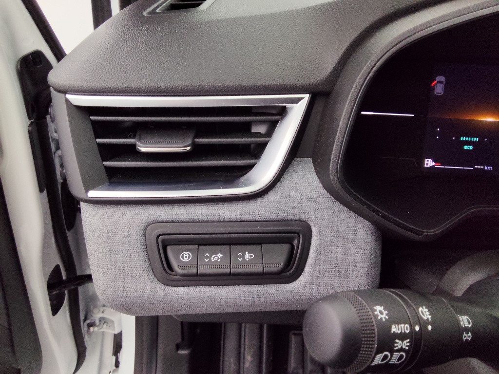 72542_p51 - RENAULT - CLIO - 2025 - photo 8