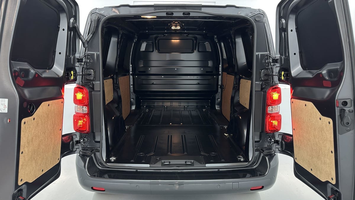 357888_p2 - CITROEN - JUMPY - 2025 - photo 9