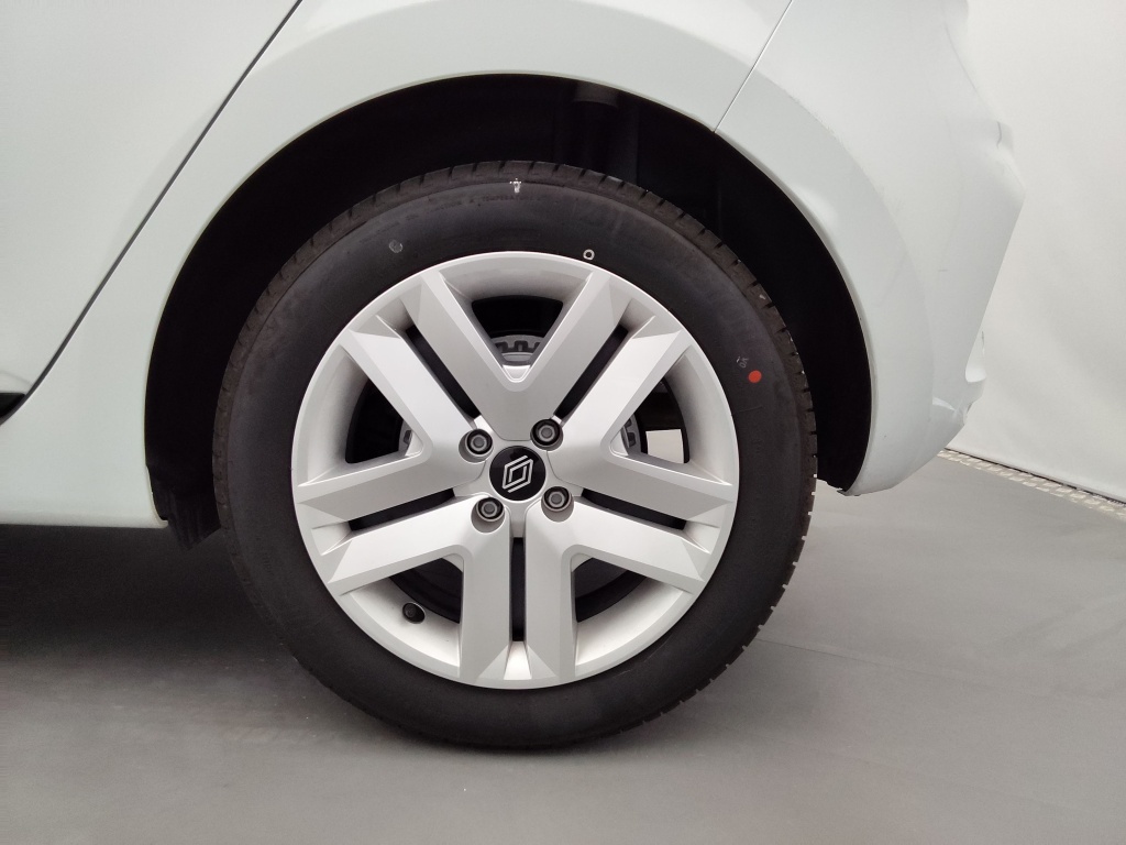 72530_p51 - RENAULT - CLIO - 2025 - photo 11