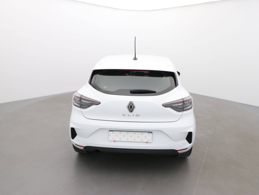 72530_p51 - RENAULT - CLIO - 2025 - photo 3
