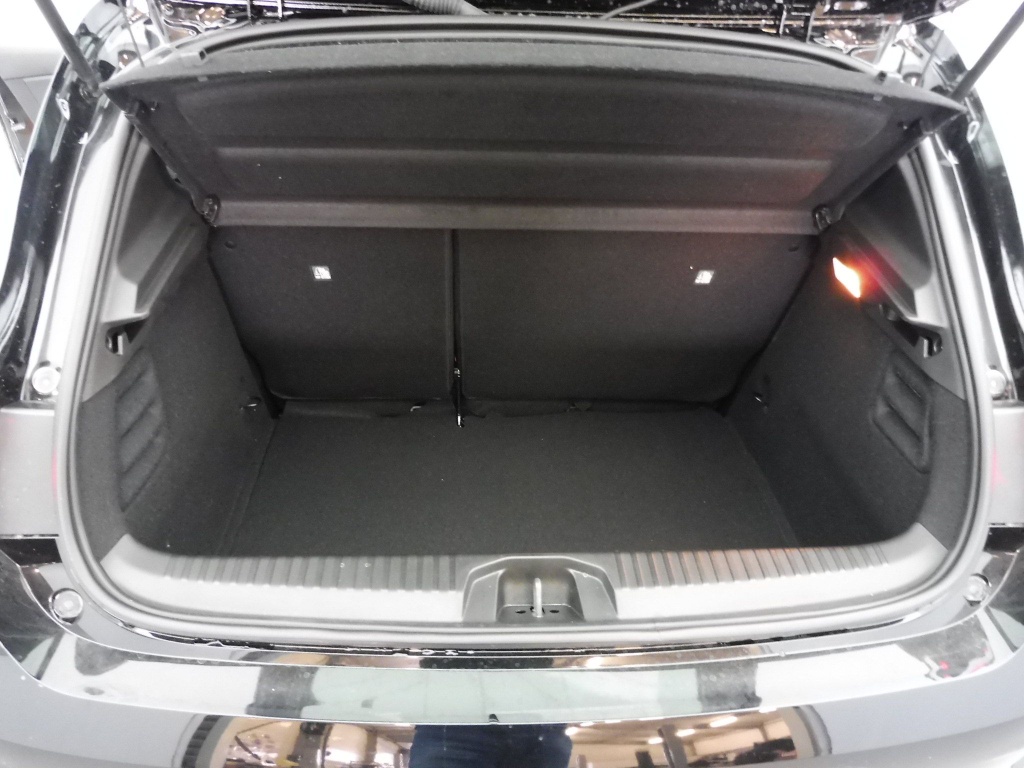 72762_p51 - RENAULT - CLIO - 2025 - photo 11