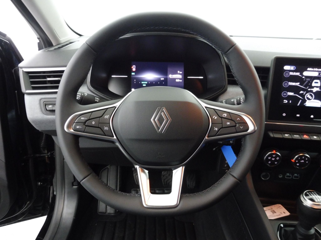 72762_p51 - RENAULT - CLIO - 2025 - photo 17