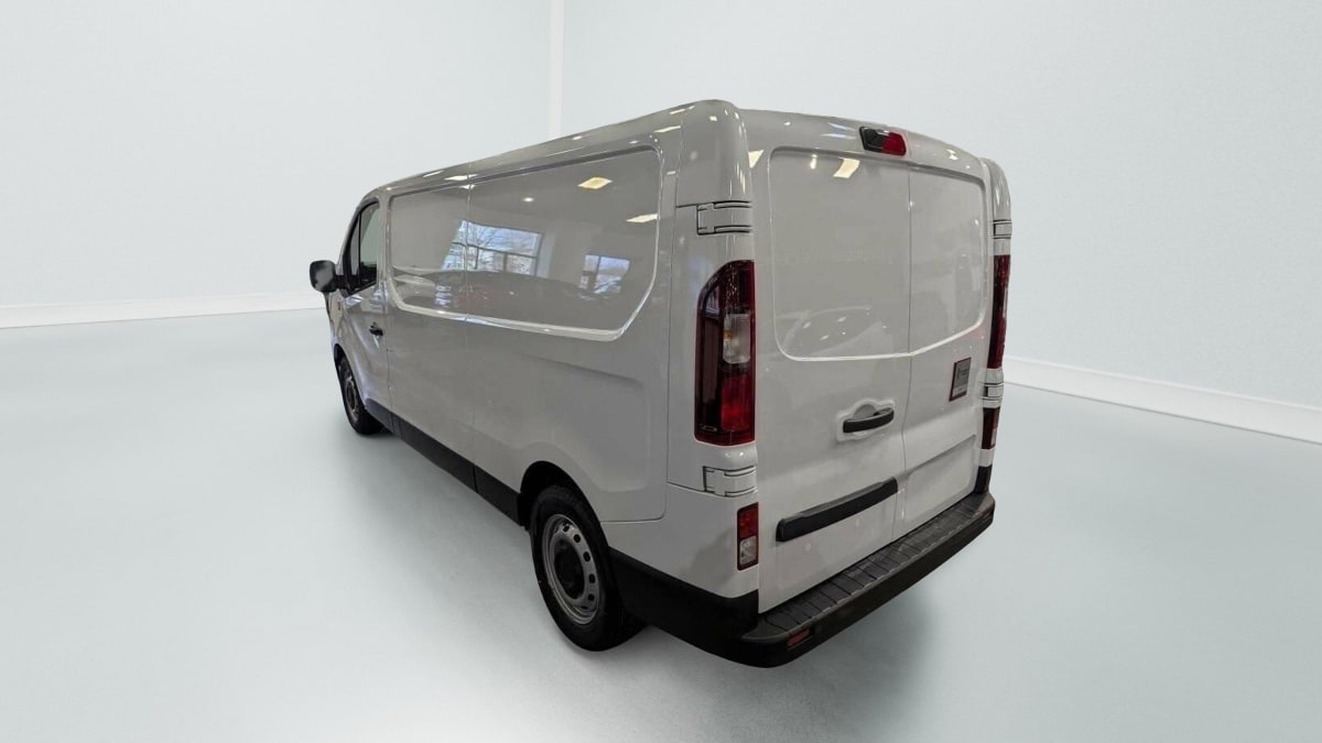 330012_p2 - RENAULT - TRAFIC - 2025 - photo 2