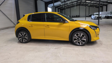 46495_p28 - PEUGEOT - 208 - 2022 46495_p28 - PEUGEOT - 208 - 2022