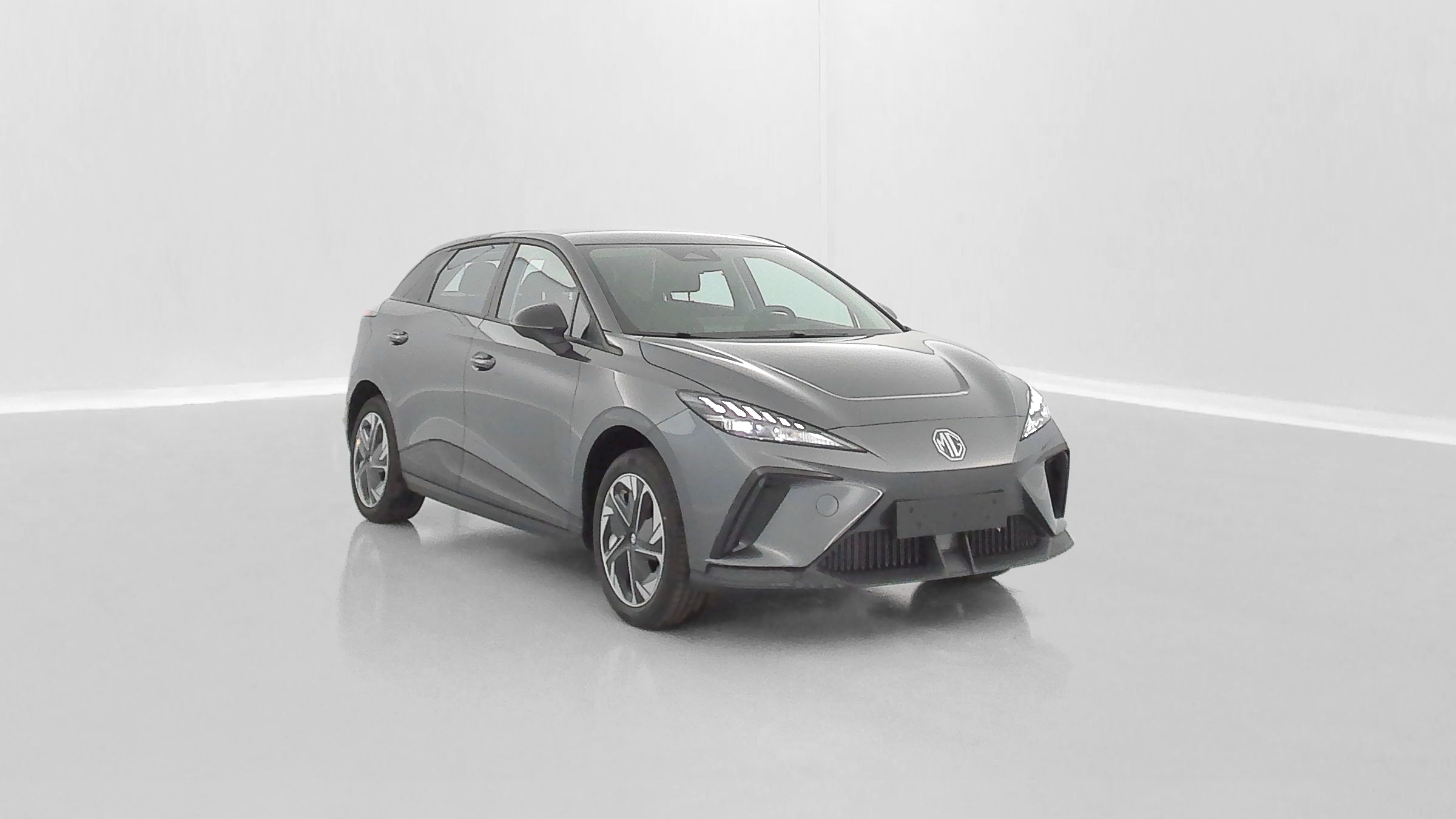 GLI00007013_p53 - MG - MG4 - 2025 - photo 1