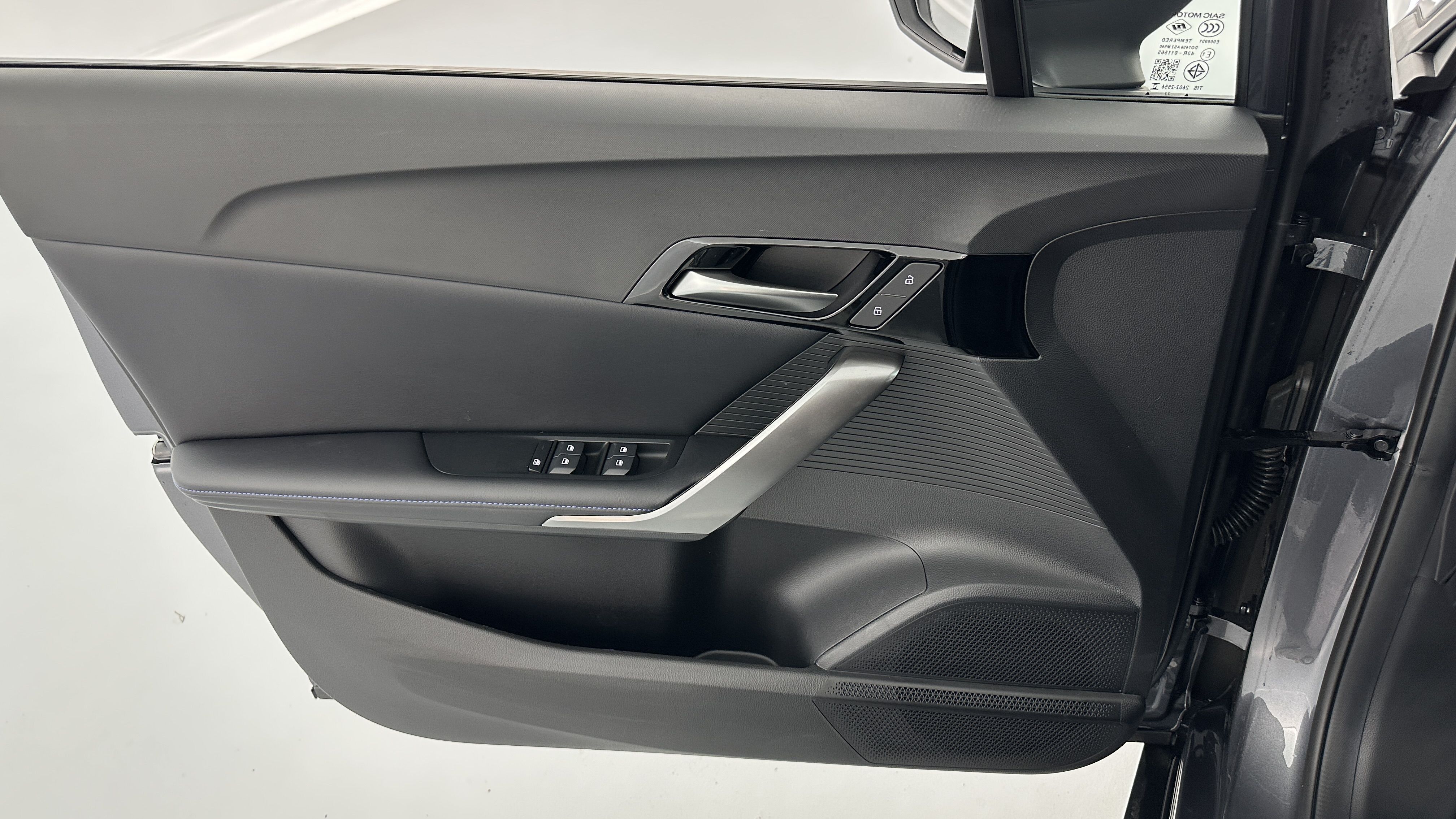 GLI00007013_p53 - MG - MG4 - 2025 - photo 12