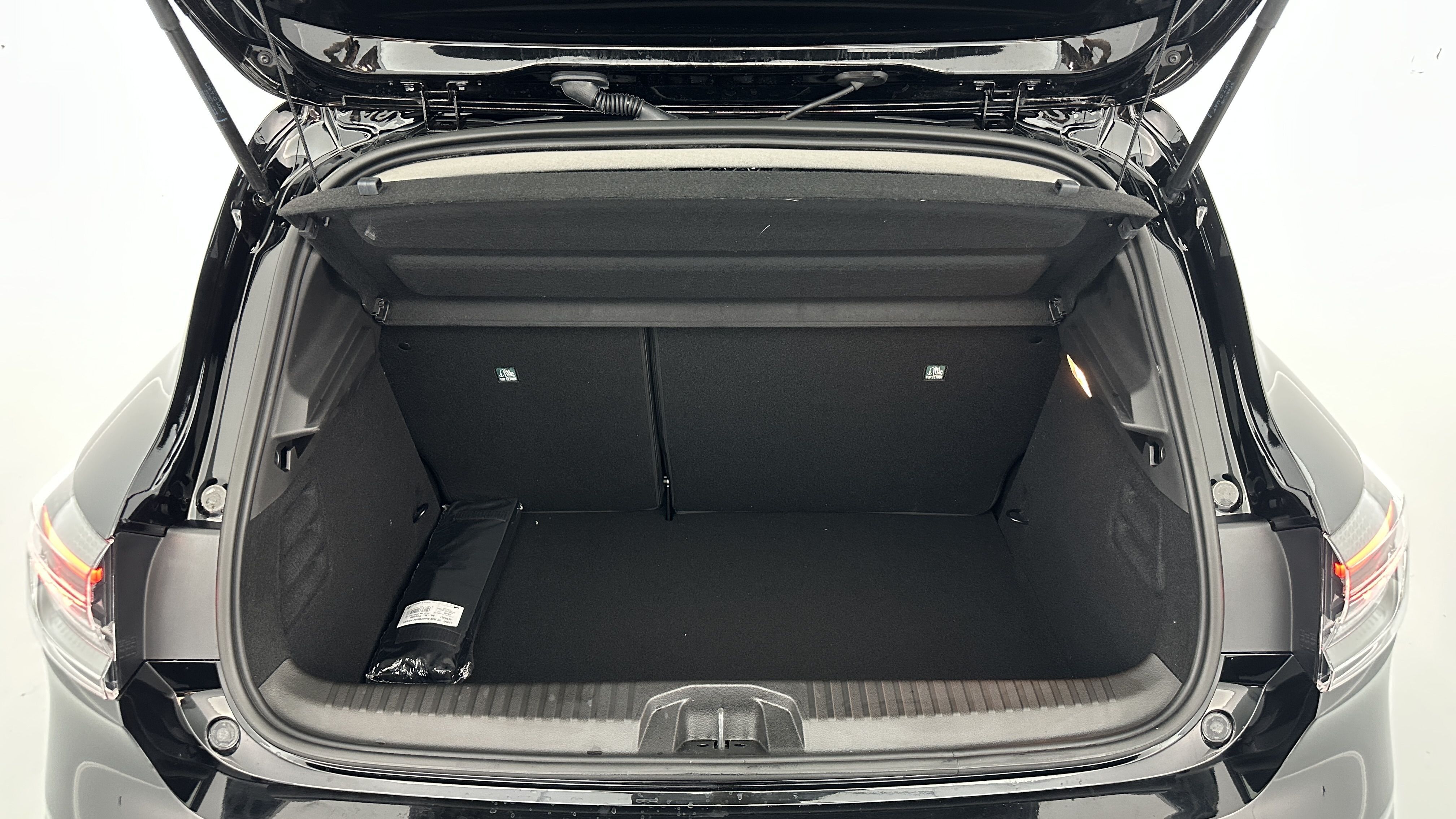 GLI00002852_p53 - RENAULT - CLIO - 2025 - photo 10