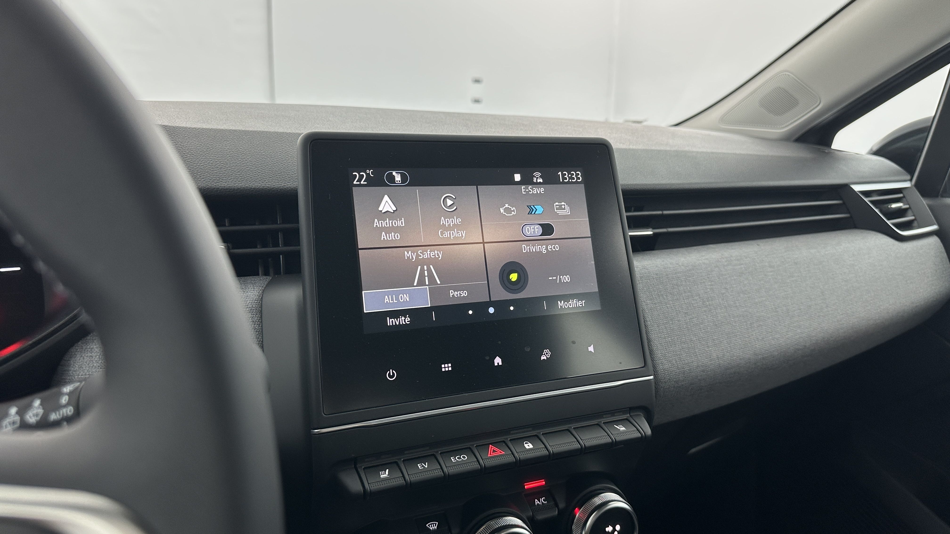 GLI00002851_p53 - RENAULT - CLIO - 2025 - photo 20