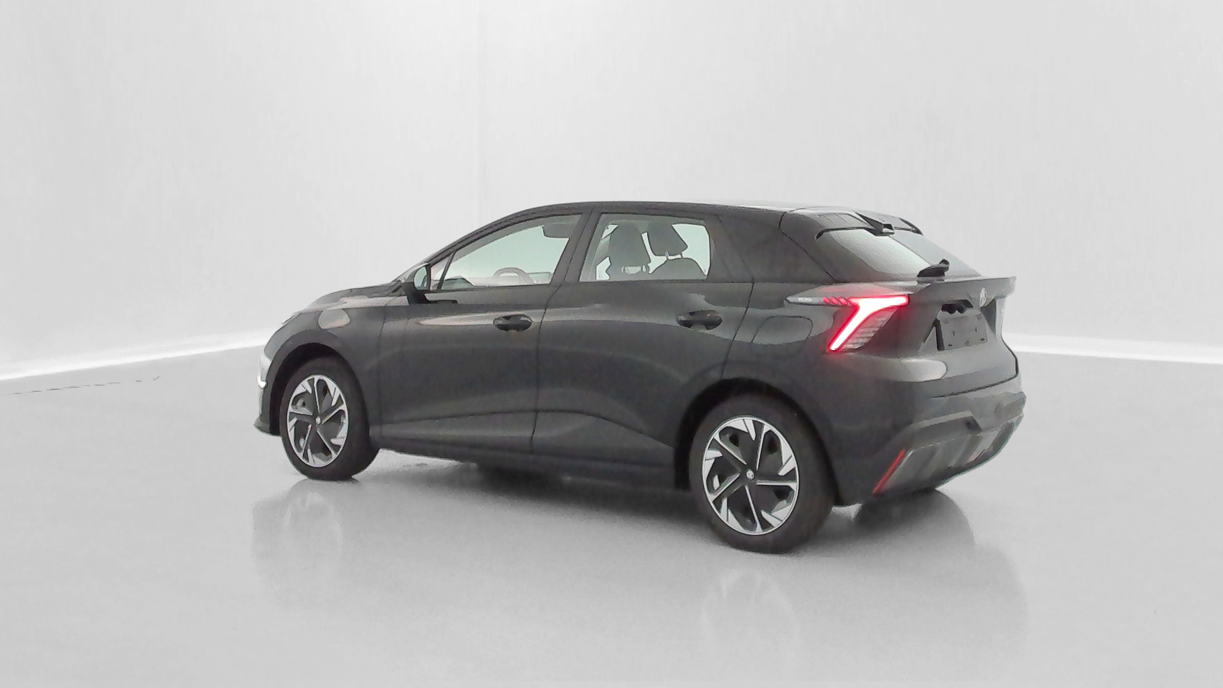 GLI00007015_p53 - MG - MG4 - 2025 - photo 26