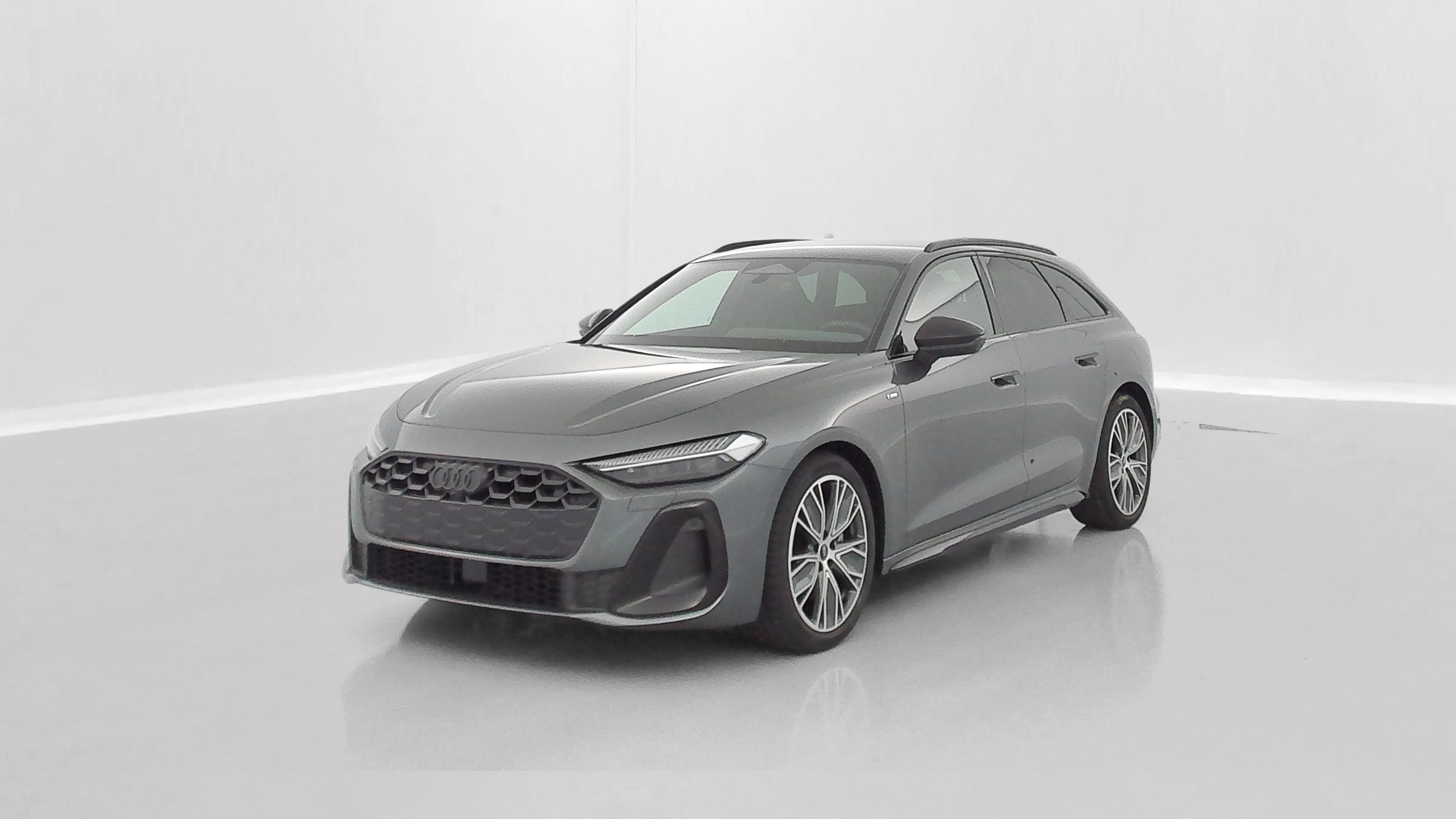 GLI00006564_p53 - AUDI - A5 - 2025 - photo 3