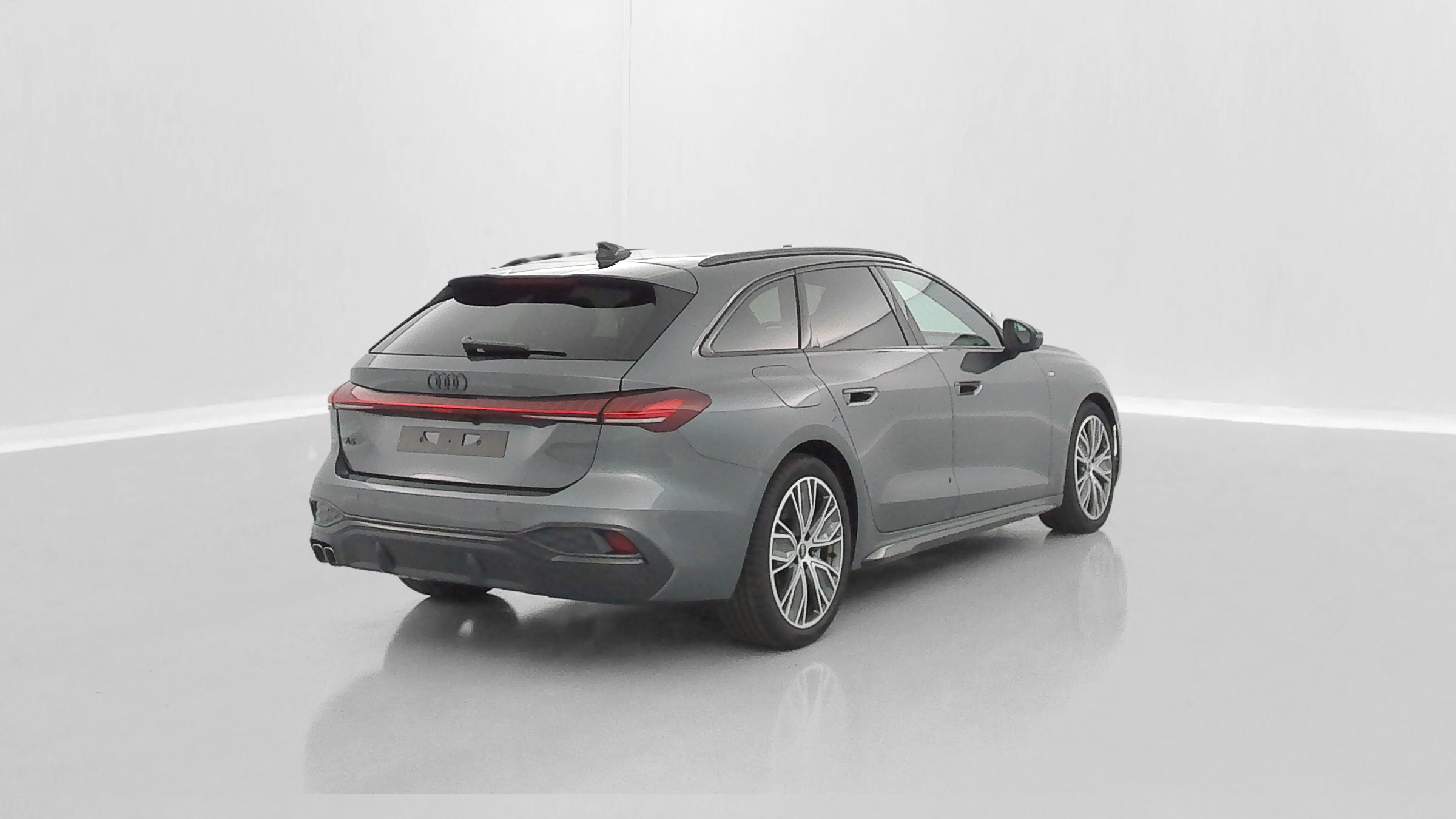 GLI00006564_p53 - AUDI - A5 - 2025 - photo 28