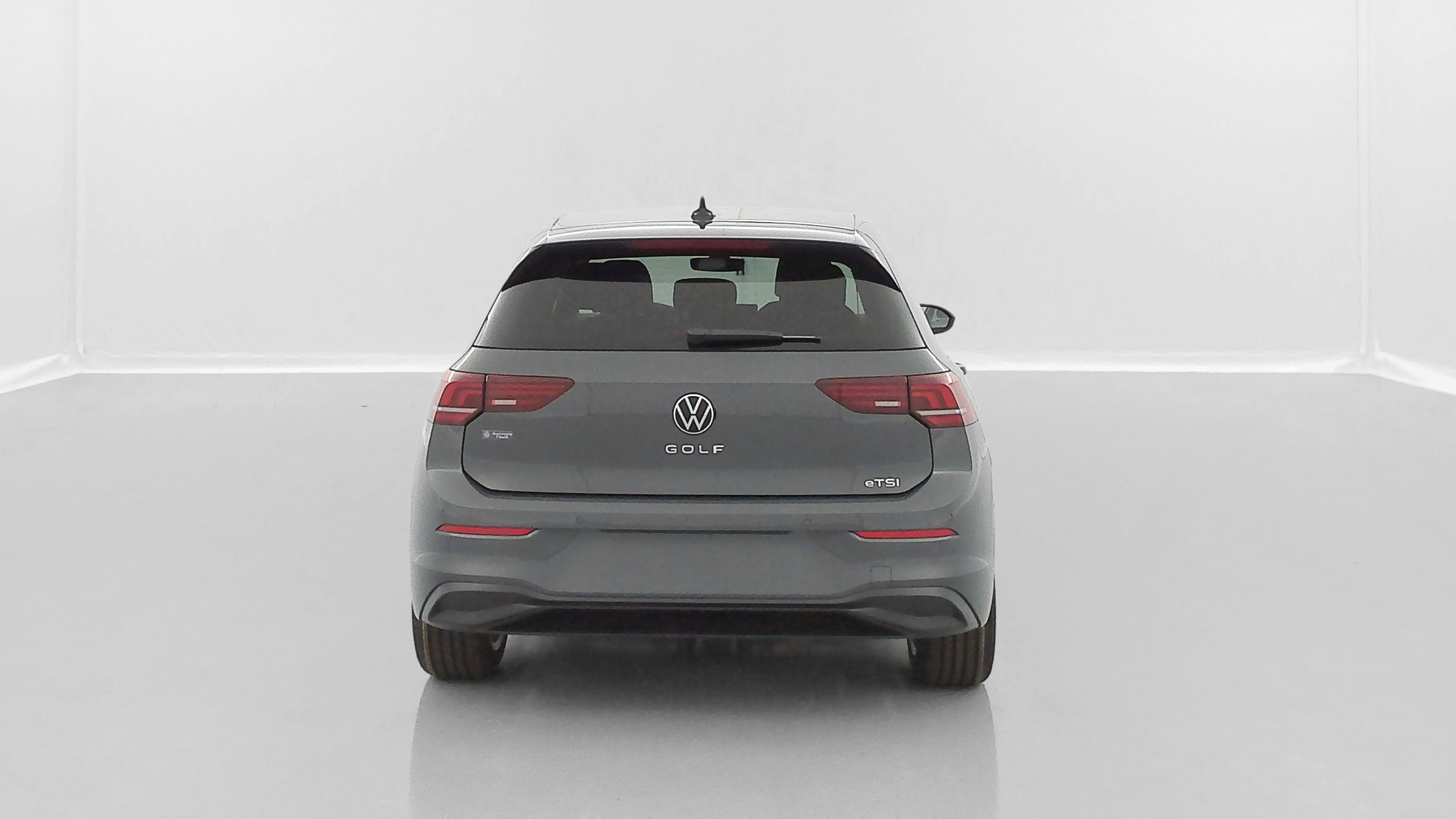 GLI00001756_p53 - VOLKSWAGEN - GOLF - 2025 - photo 23
