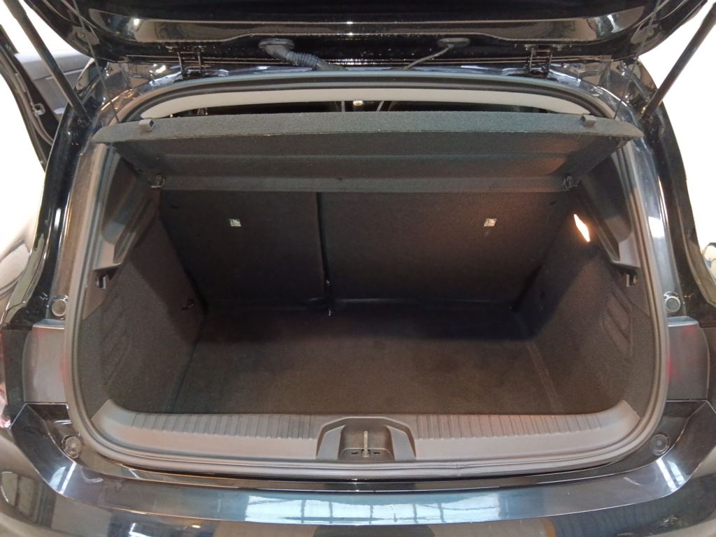 72544_p51 - RENAULT - CLIO - 2025 - photo 19