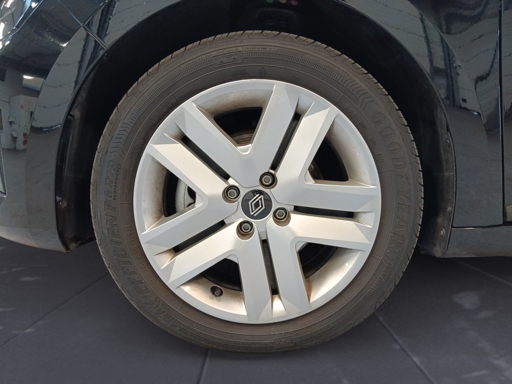 72544_p51 - RENAULT - CLIO - 2025 - photo 9