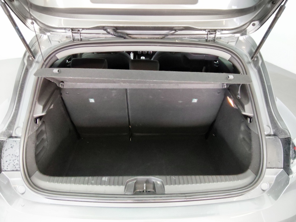 72485_p51 - RENAULT - CLIO - 2025 - photo 10