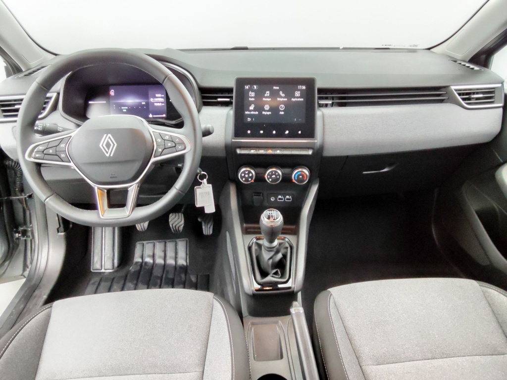 72487_p51 - RENAULT - CLIO - 2025 - photo 15