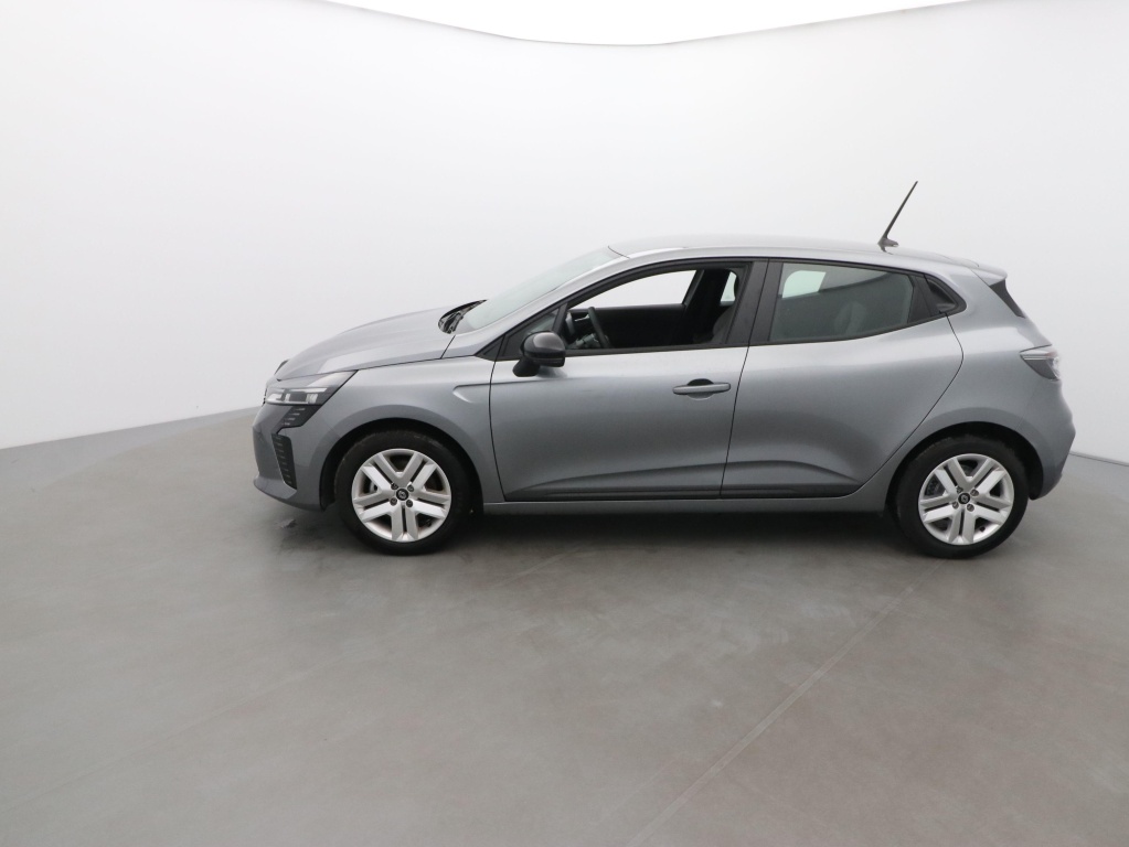 72487_p51 - RENAULT - CLIO - 2025 - photo 2