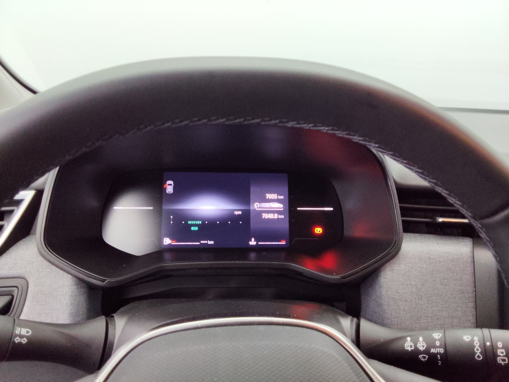 72487_p51 - RENAULT - CLIO - 2025 - photo 9