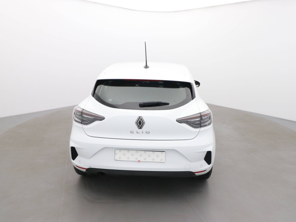 72563_p51 - RENAULT - CLIO - 2025 - photo 3