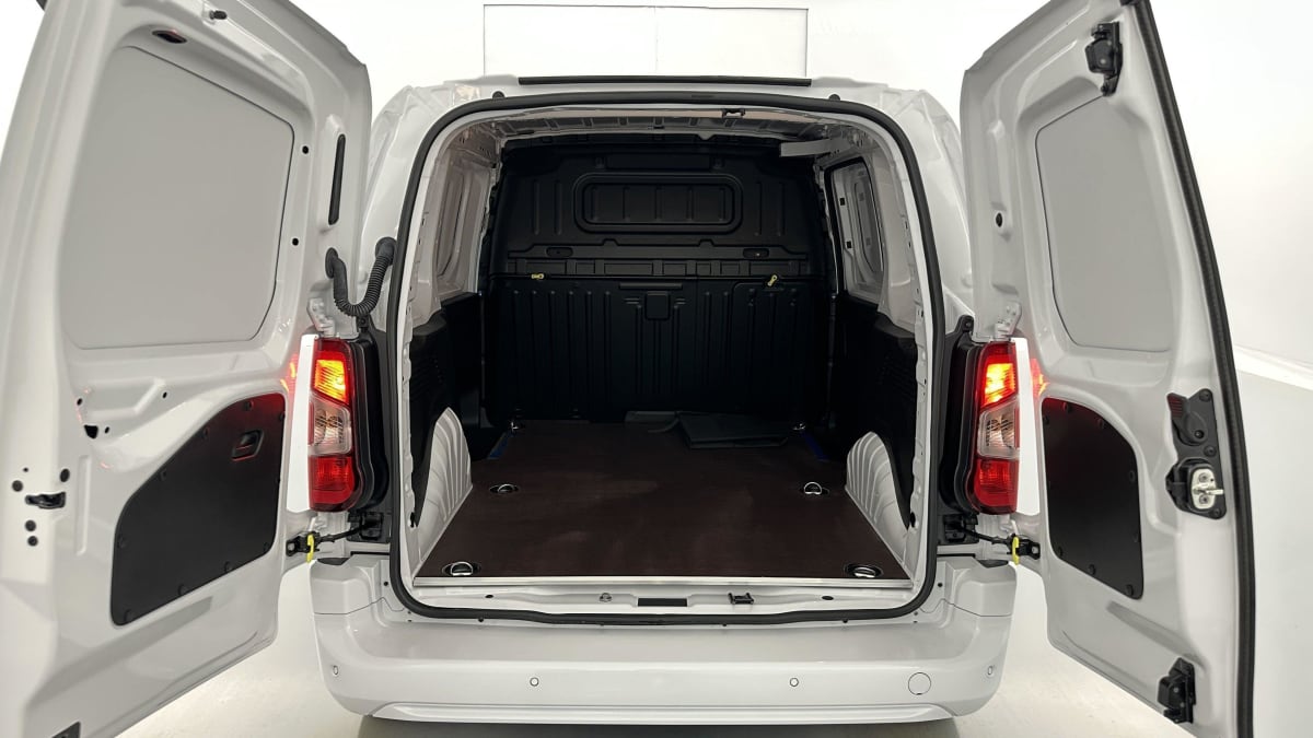 360898_p2 - OPEL - COMBO - 2025 - photo 9