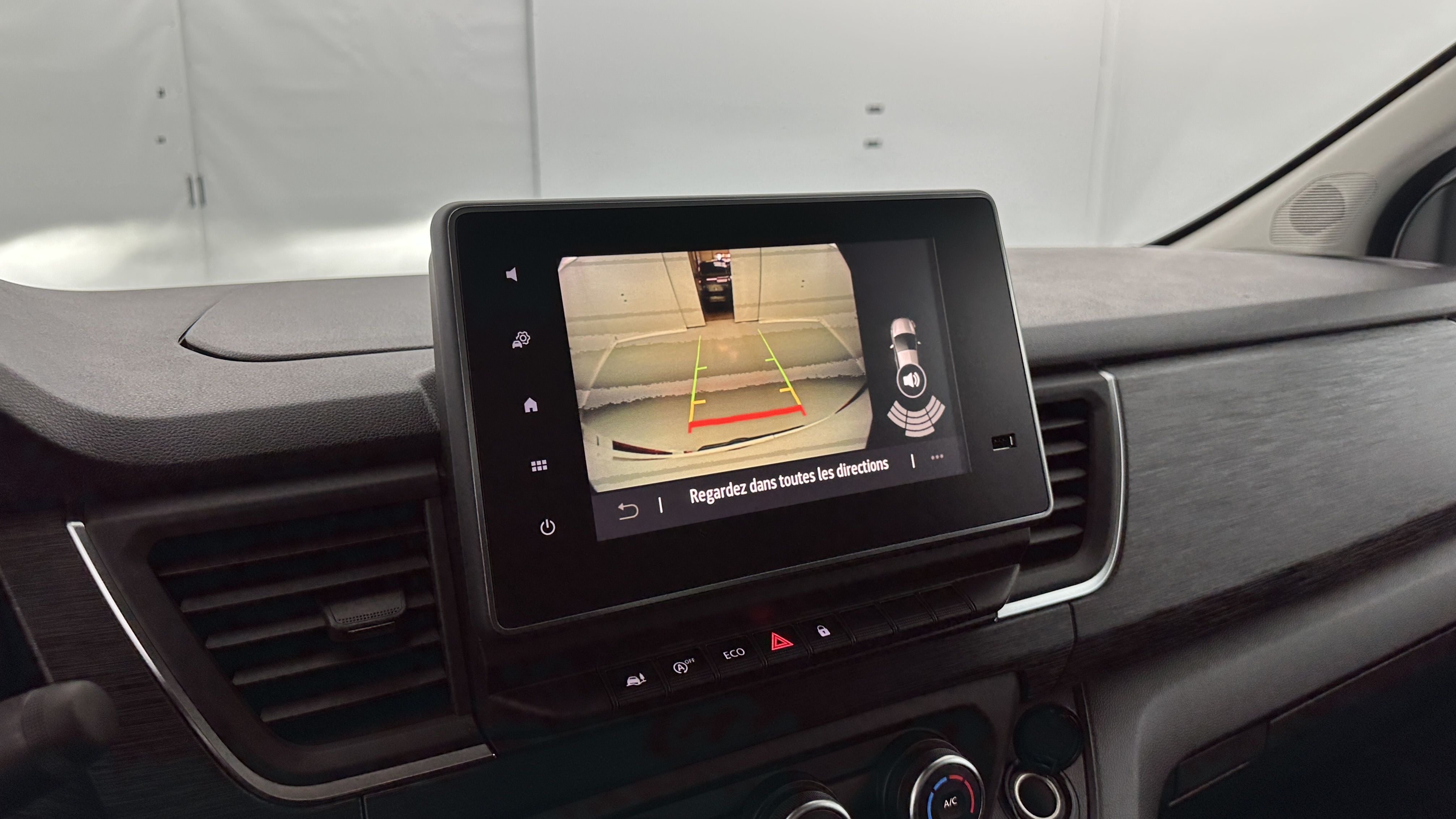 GLI00007851_p53 - RENAULT - TRAFIC - 2025 - photo 13