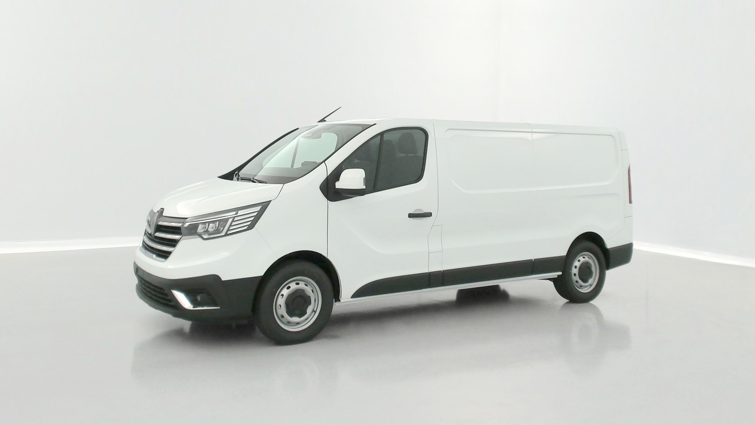 GLI00007845_p53 - RENAULT - TRAFIC - 2025 - photo 19