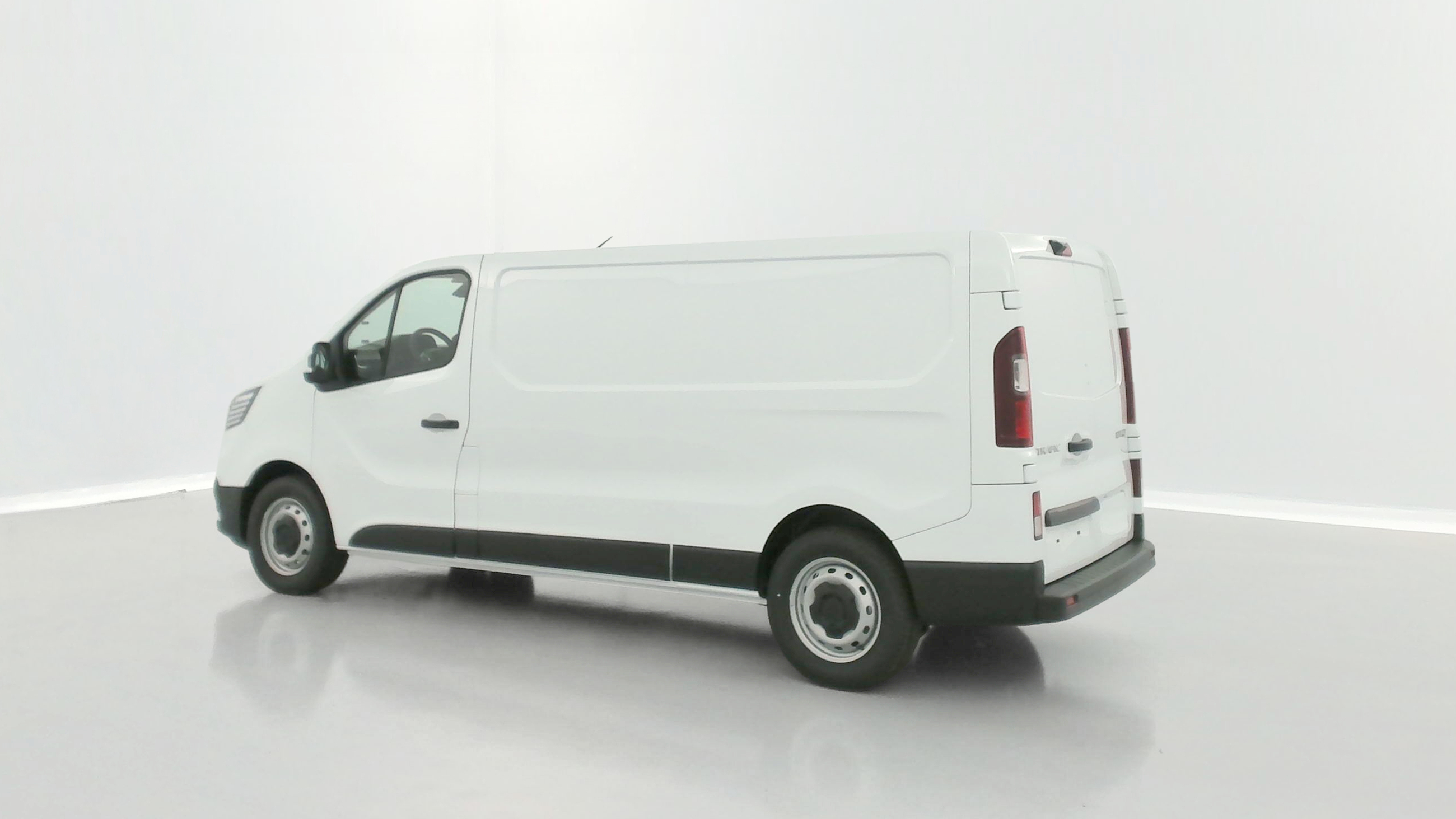 GLI00007845_p53 - RENAULT - TRAFIC - 2025 - photo 20