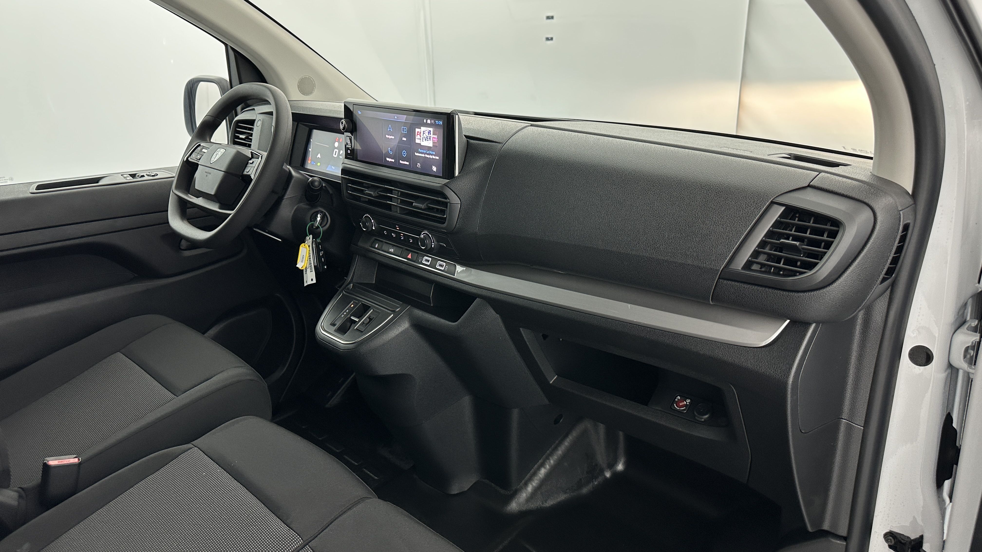 GLI00008458_p53 - PEUGEOT - EXPERT - 2025 - photo 7