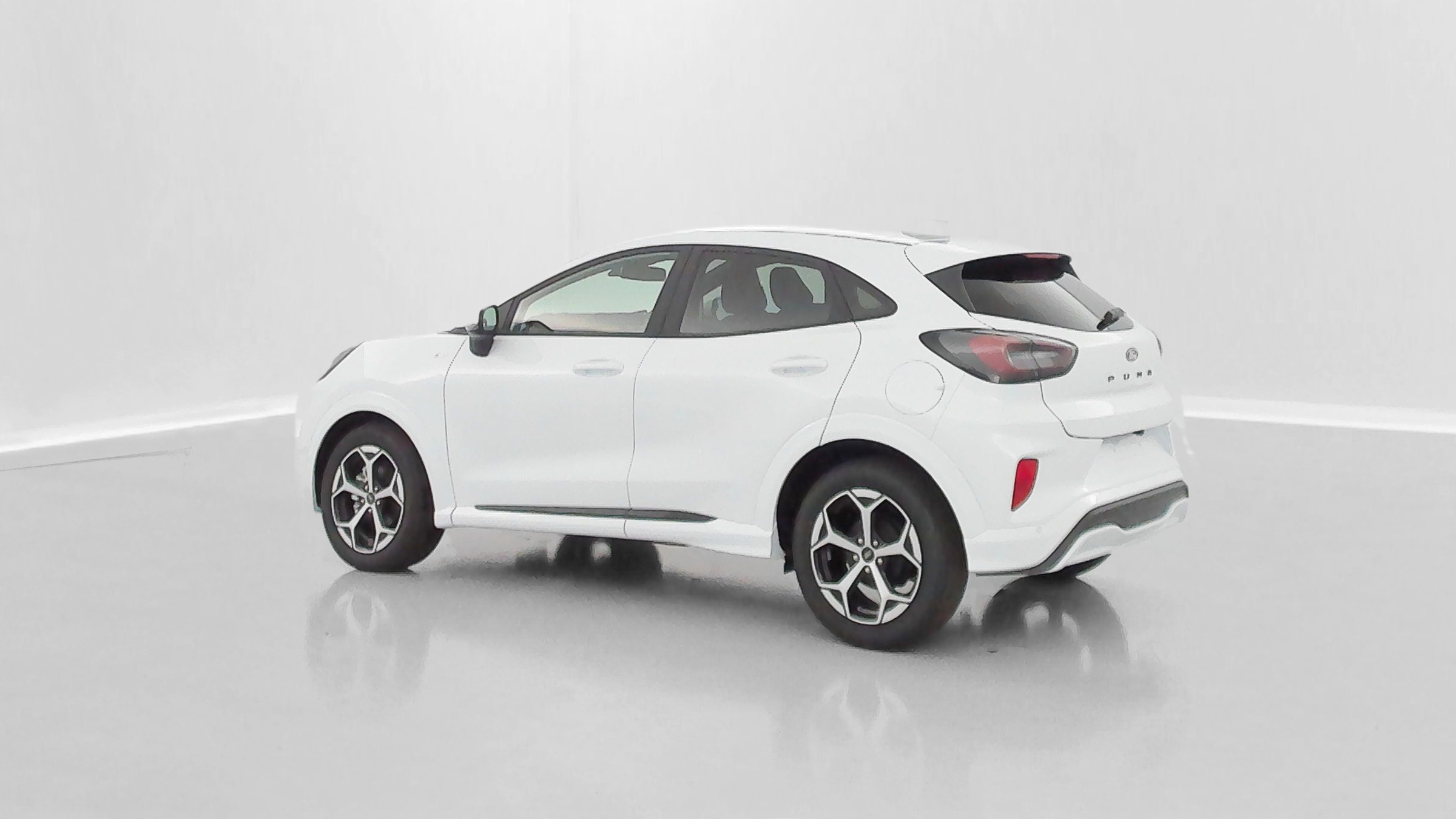 GLI00009891_p53 - FORD - PUMA - 2025 - photo 26