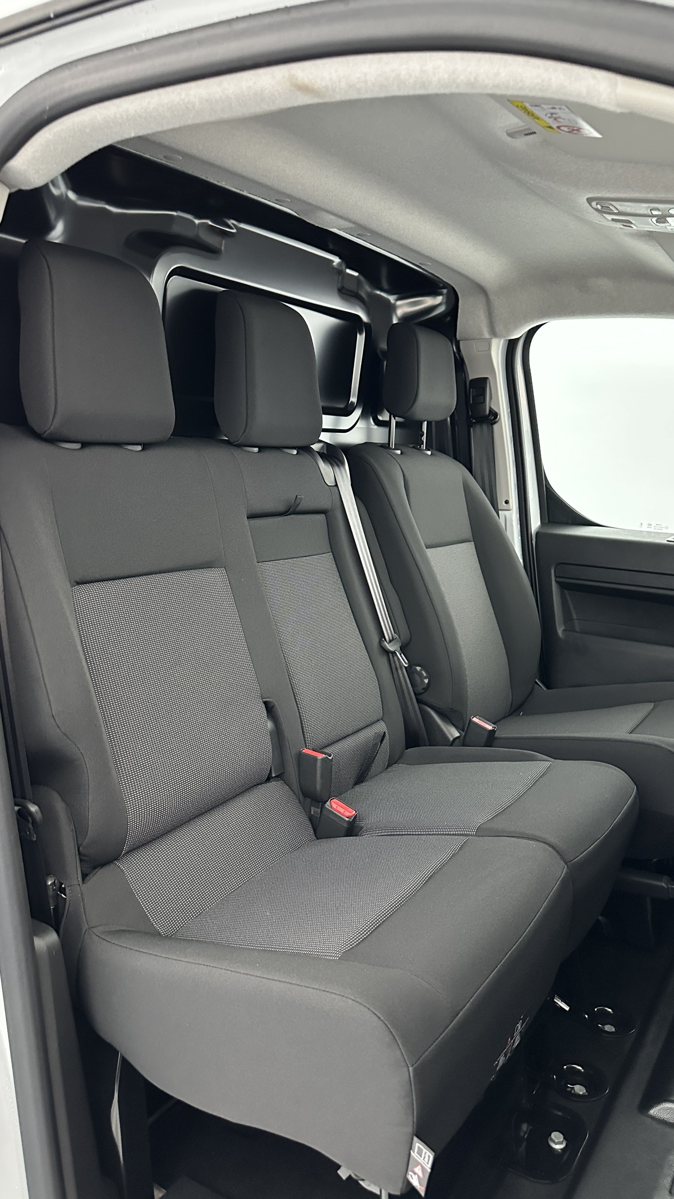 GLI00008463_p53 - PEUGEOT - EXPERT - 2025 - photo 13