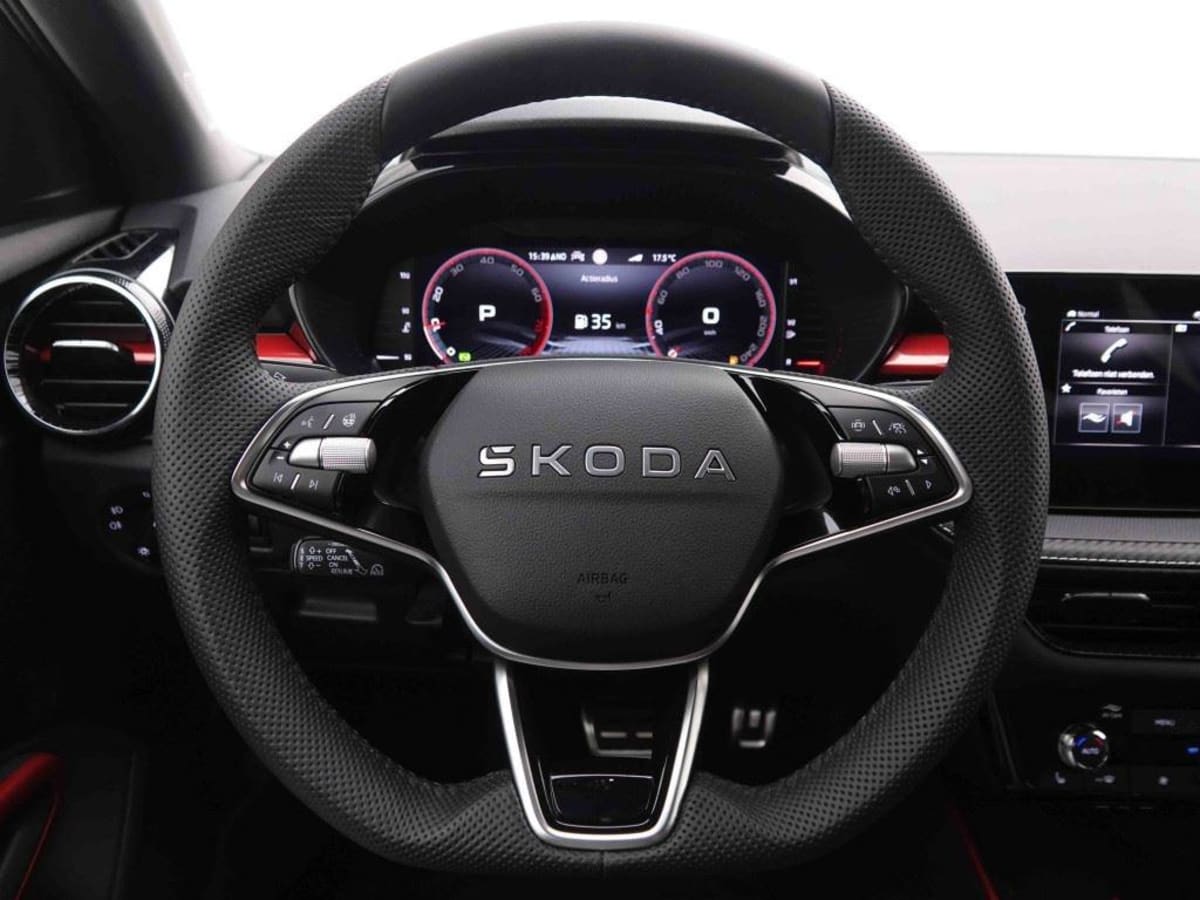 363149_p2 - SKODA - FABIA - 2025 - photo 9