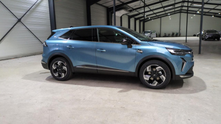 46735_p28 - RENAULT - SYMBIOZ - 2025