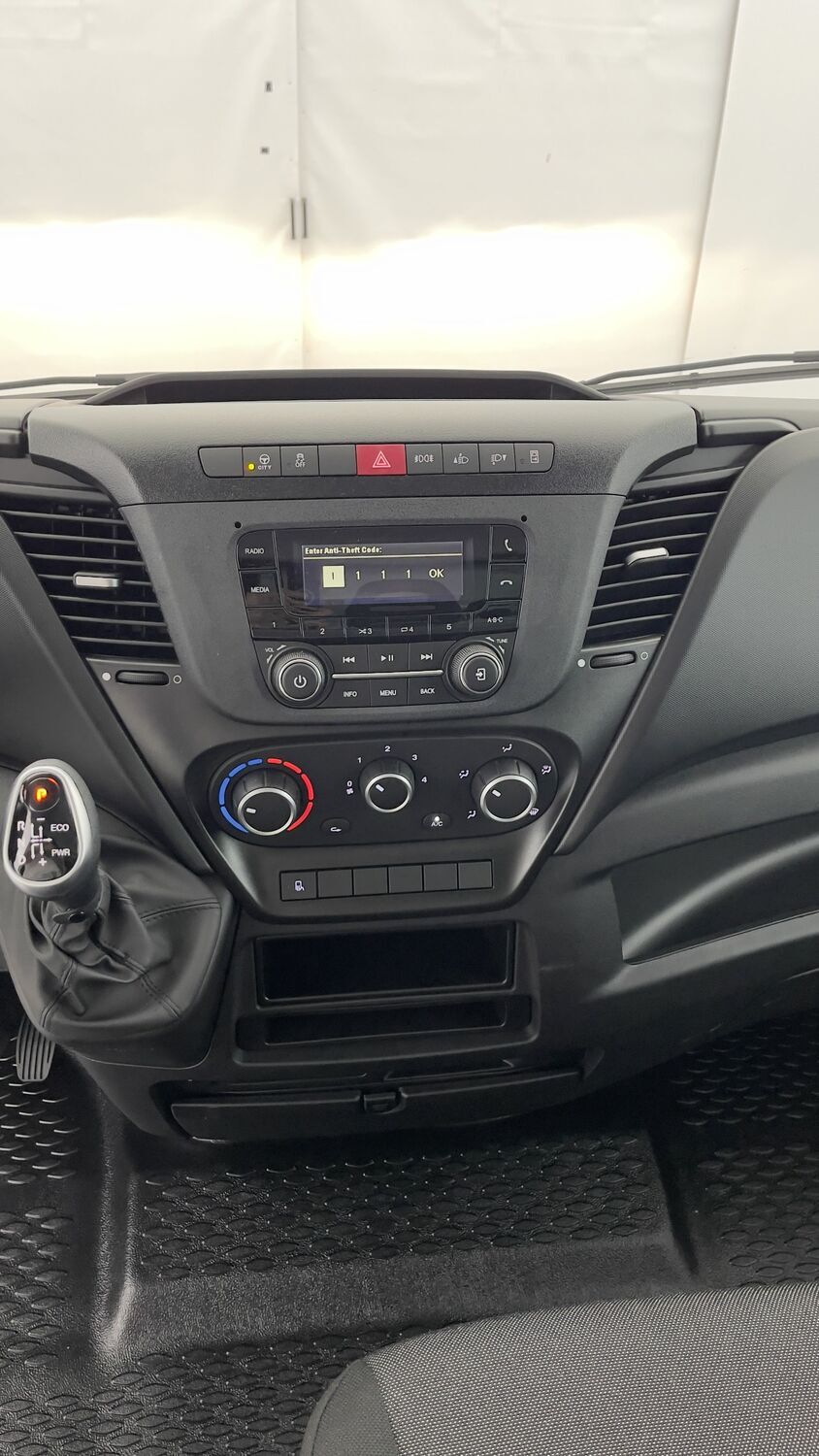 GLI00272066_p53 - IVECO - DAILY - 2025 - photo 14